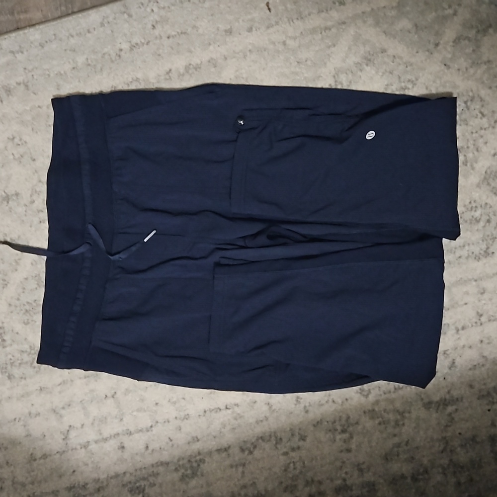 Lululemon Woman pants color Navy